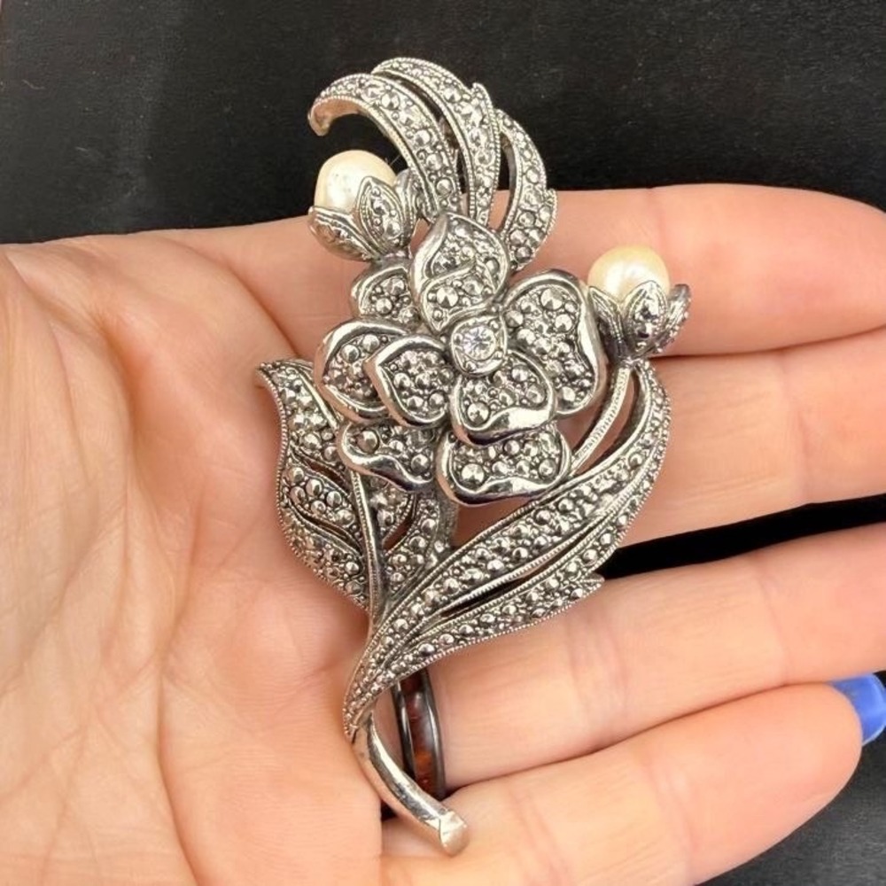 Vintage Kjl For Avon Flower Brooch Silver Tone Faux Pearl Marcasite Style Floral